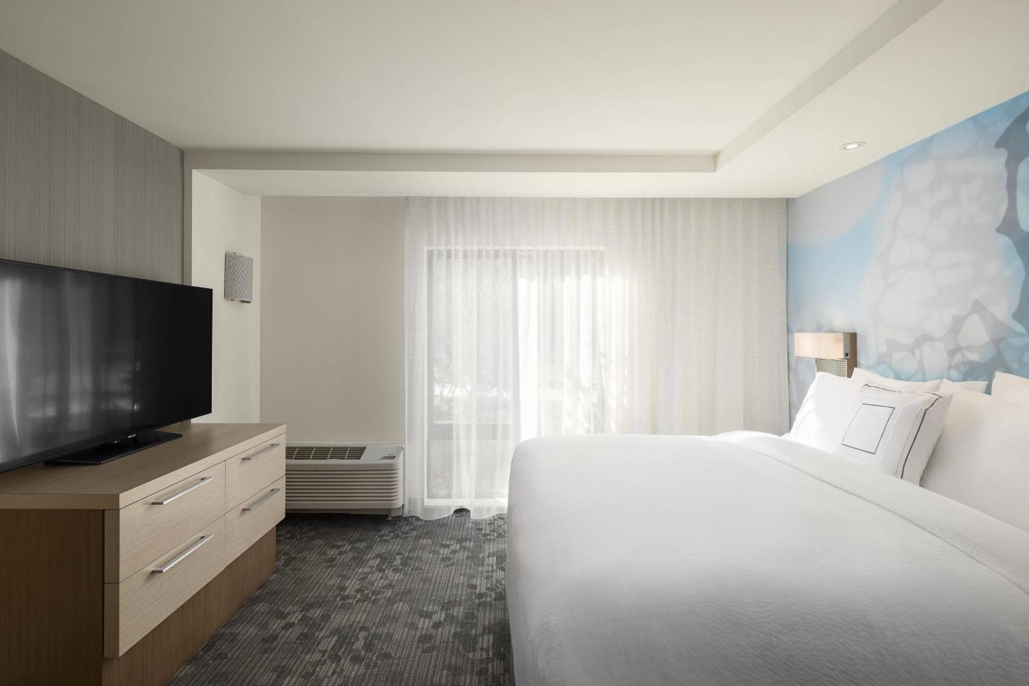 Courtyard By Marriott Seattle Northgate Hotel Exterior foto