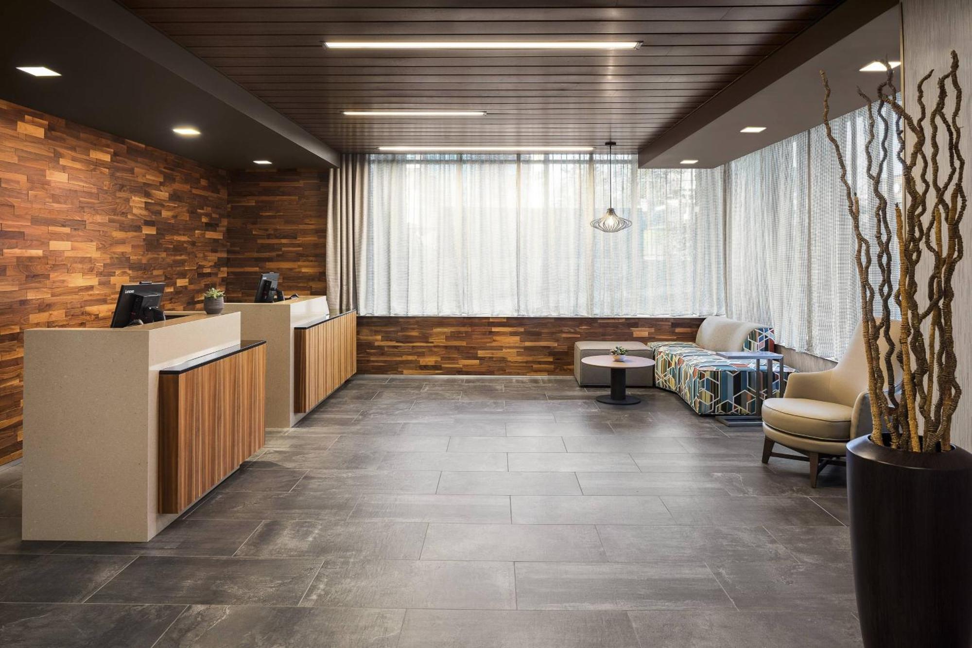 Courtyard By Marriott Seattle Northgate Hotel Exterior foto
